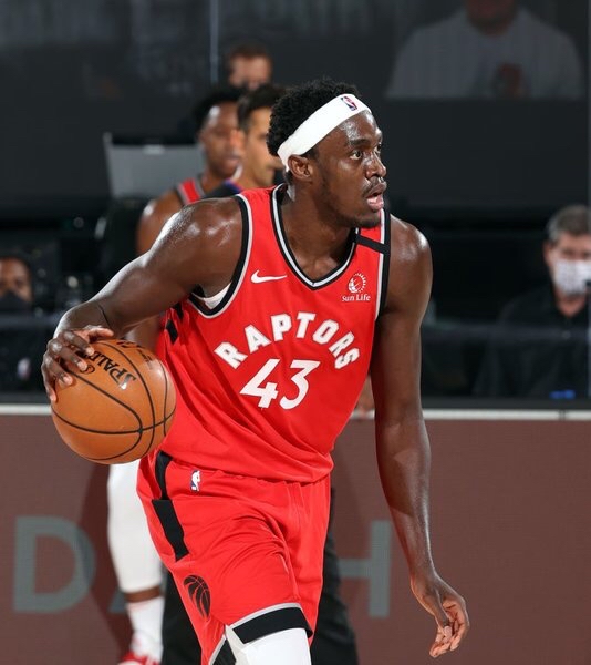 平博娱乐-西亚卡姆迎来十五赛季高光表现，曼联球迷沸腾！的简单介绍-平博娱乐